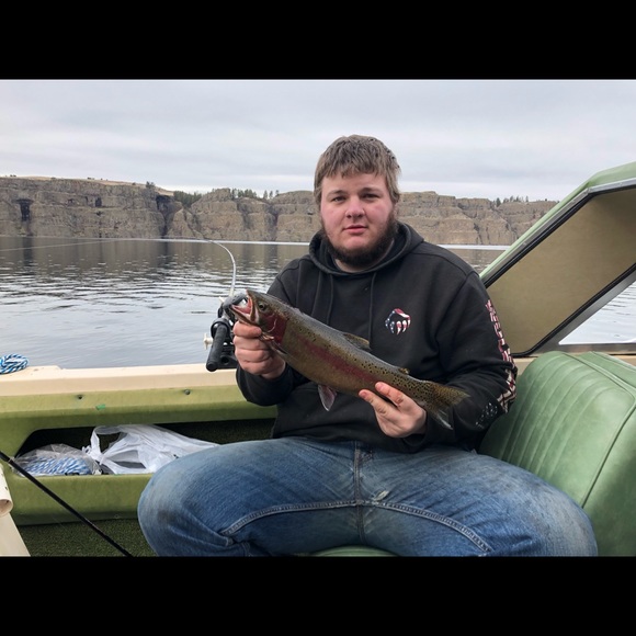 Meet your Posher, Hunter - Picture 1 of 1